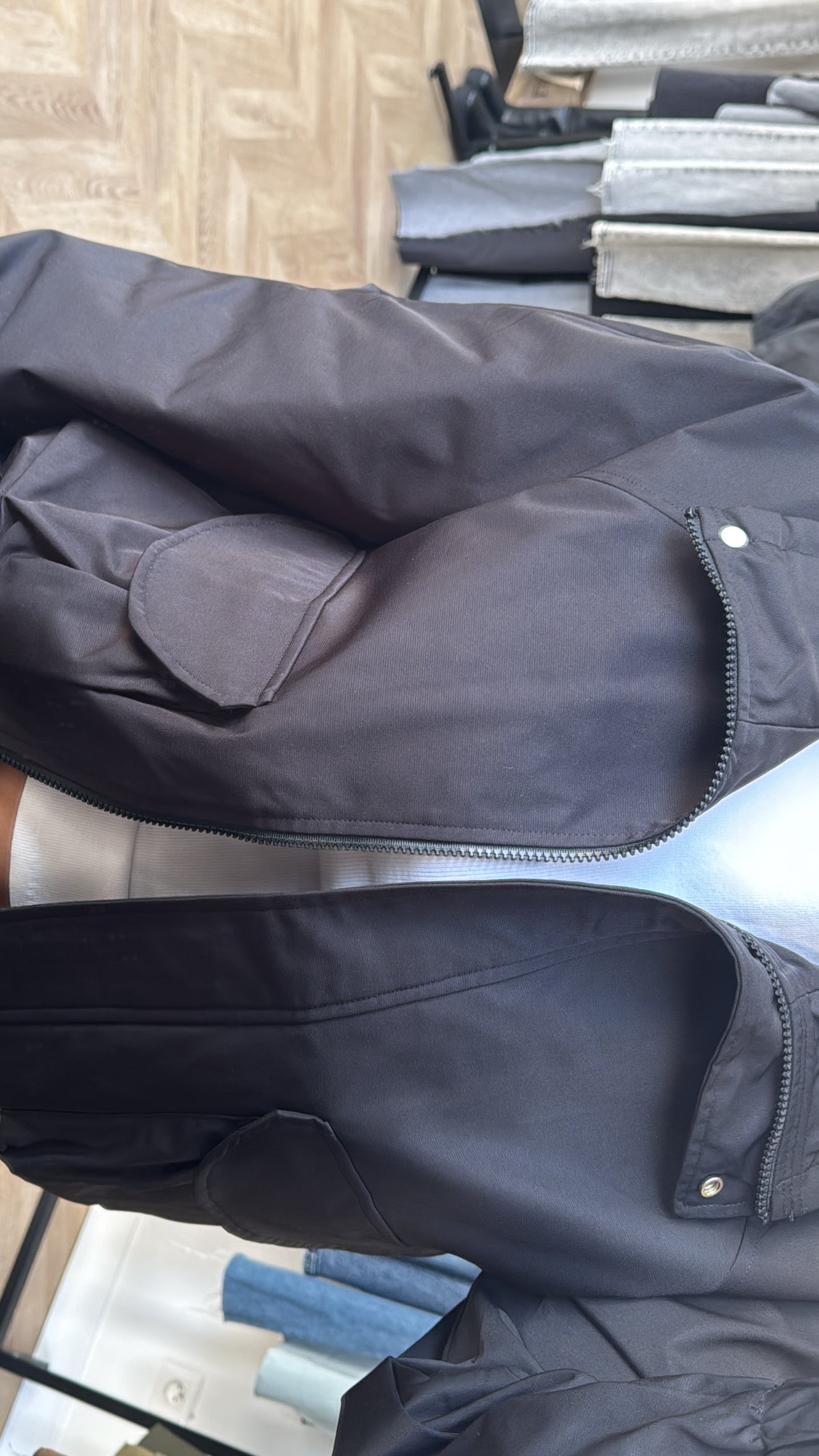 VESTE ELA