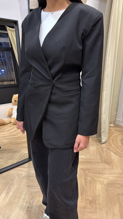 BLAZER OUMY