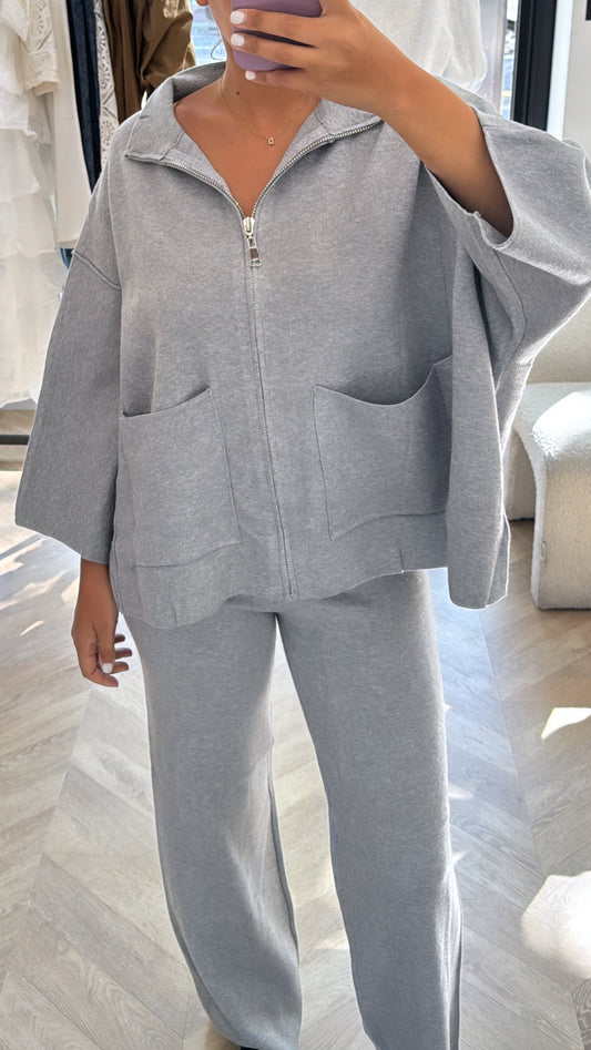 ENSEMBLE EMY